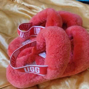 Slide Sandals Coral Fluff Yeah UGG Women's Fluff Yeah Slide Sizs 10